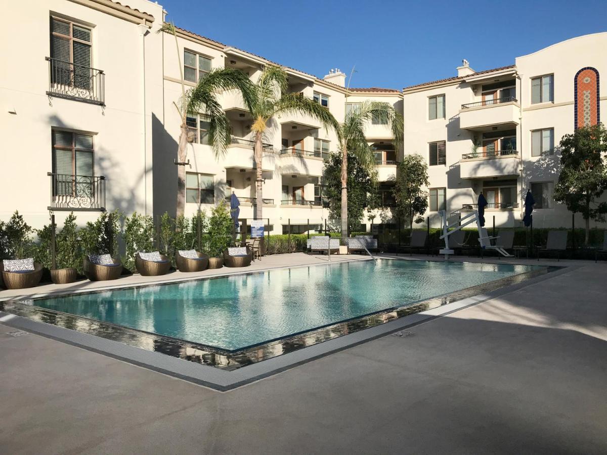 "Resort Style Amenities Walk To Ucla" W Pool & Parking B2 Los Angeles Exteriör bild